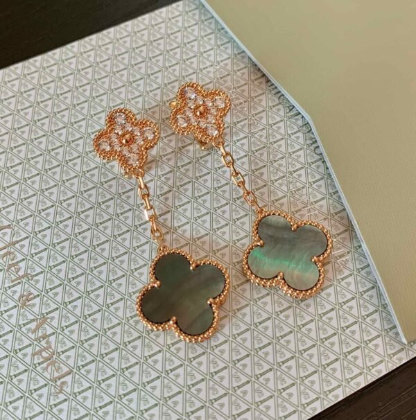 Van Cleef & Arpels. Magic Alhambra earrings, 2 motifs