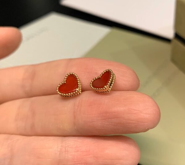 Van Cleef & Arpels. Sweet Alhambra Heart Earrings