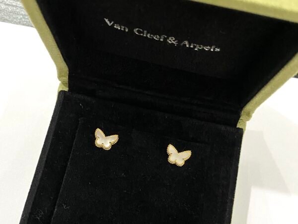 Van Cleef & Arpels. Sweet Butterflies earstuds