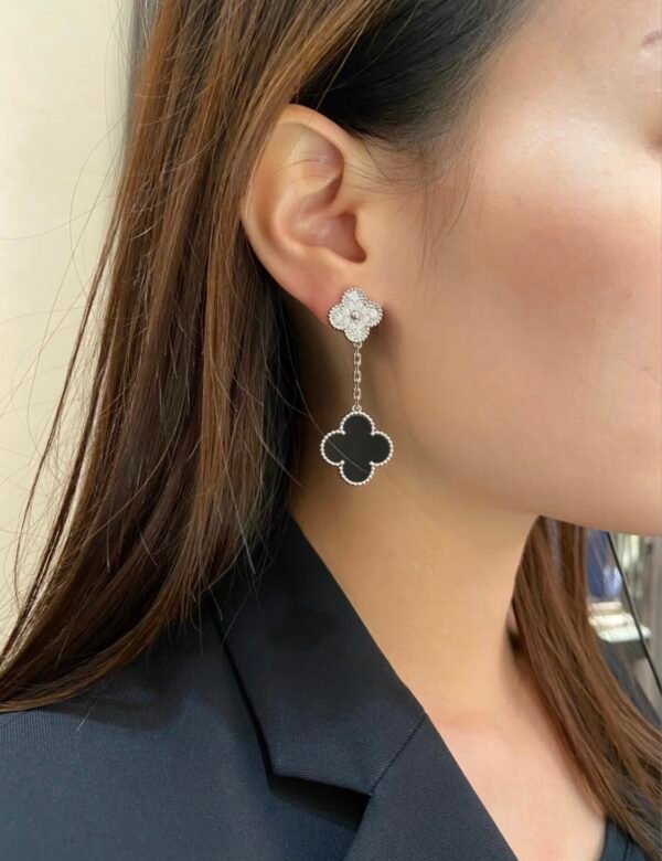 Van Cleef & Arpels. Magic Alhambra earrings. 2 motifs