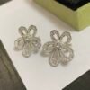 Van Cleef & Arpels. Flowerlace earrings