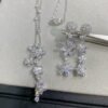 Van Cleef & Arpels. Folie des Prés earrings