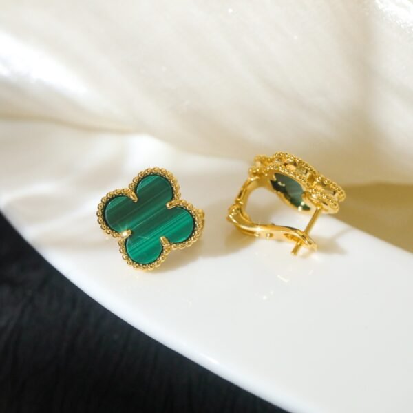Van Cleef & Arpels. intage Alhambra earrings