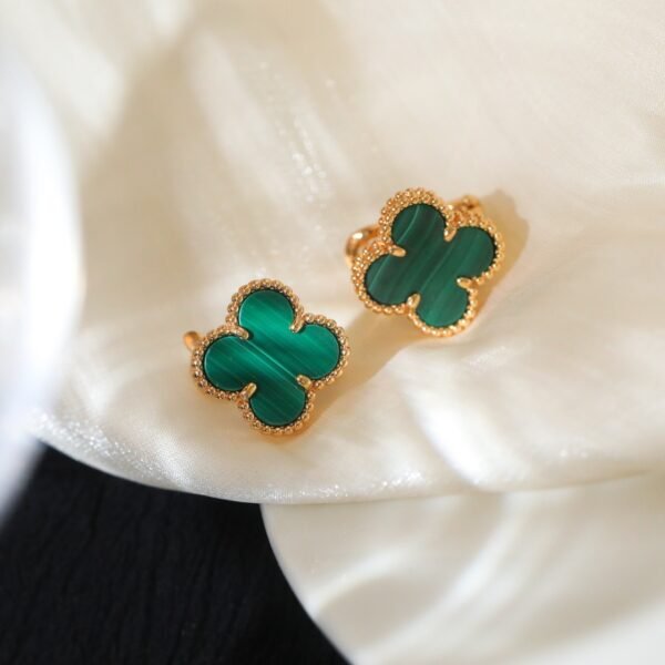 Van Cleef & Arpels. intage Alhambra earrings