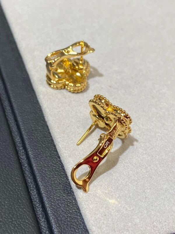 Van Cleef & Arpels. Vintage Alhambra earrings