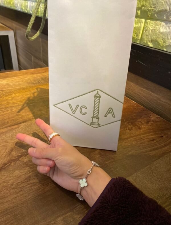 Van Cleef & Arpels. Vintage Alhambra bracelet, 5 motifs