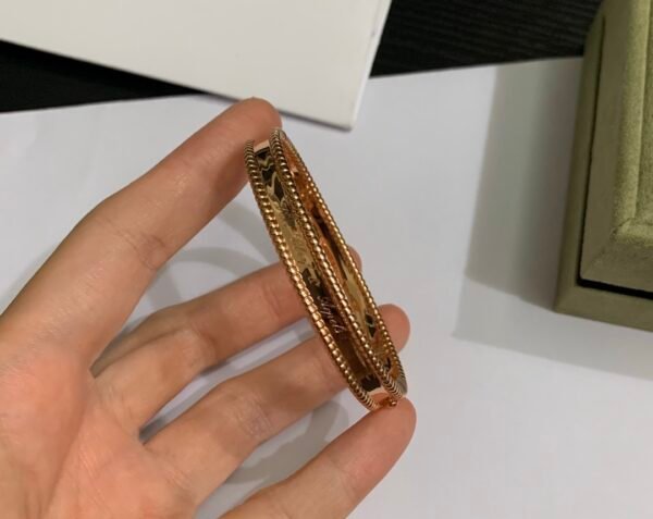 Van Cleef & Arpels. Perlée signature bracelet, medium model