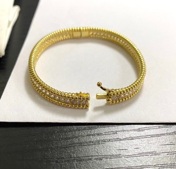 Van Cleef & Arpels. Perlée diamonds bracelet, 1 row, medium model