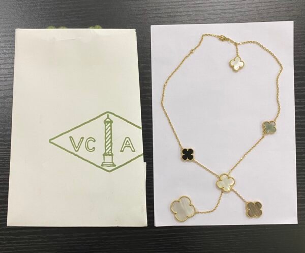 Van Cleef & Arpels. Magic Alhambra necklace, 6 motifs