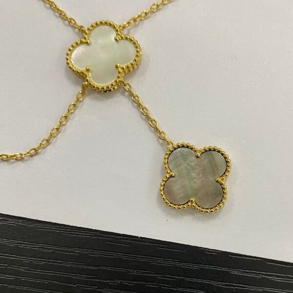 Van Cleef & Arpels. Magic Alhambra necklace, 6 motifs