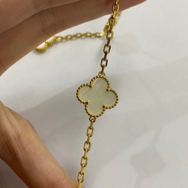 i1615879982_9652_4 Van Cleef & Arpels. Vintage Alhambra necklace, 10 motifs (Mother-of-pearl)