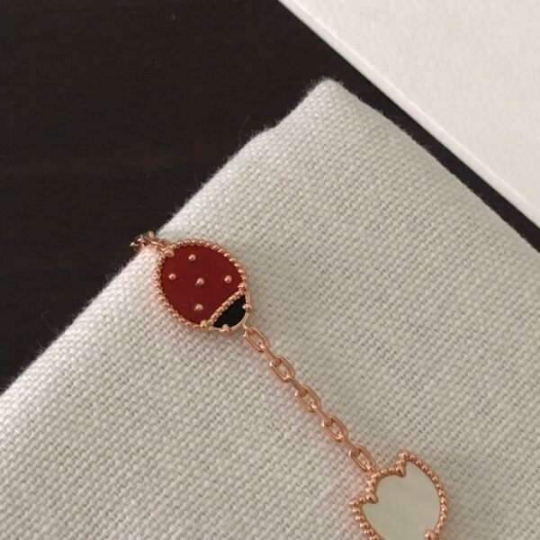 Van Cleef & Arpels. Lucky Spring bracelet, 5 motifs