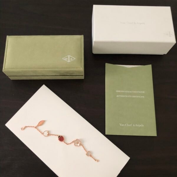 Van Cleef & Arpels. Lucky Spring bracelet, 5 motifs