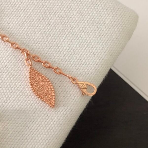 Van Cleef & Arpels. Lucky Spring bracelet, 5 motifs