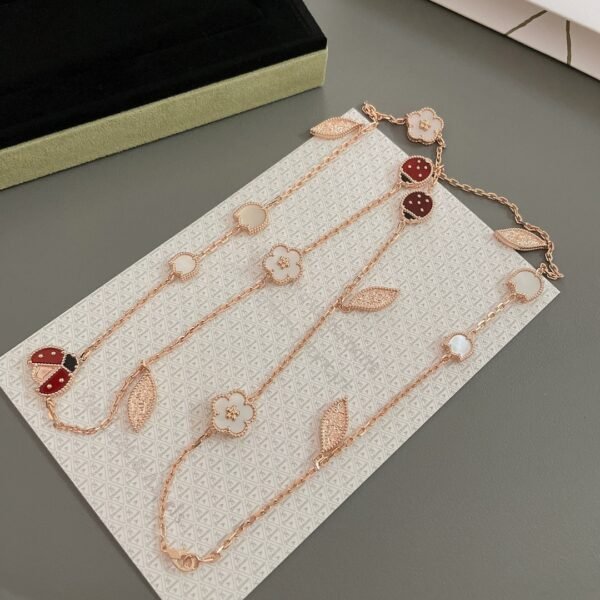 Van Cleef & Arpels. Lucky Spring long necklace, 15 motifs