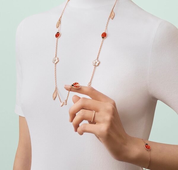 Van Cleef & Arpels. Lucky Spring long necklace, 15 motifs