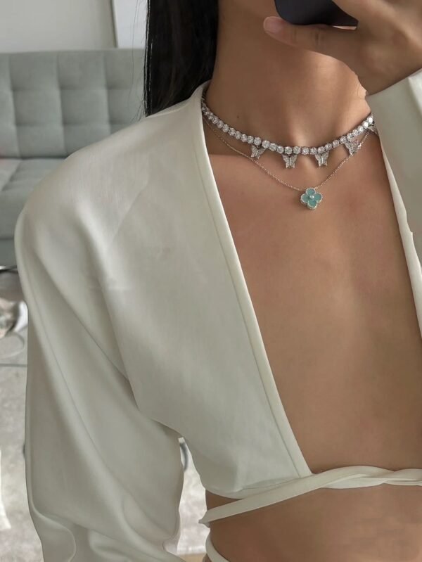 i1665487442_4237_2 Van Cleef & Arpels. Vintage Alhambra Diamond Two Tone Holiday Pendant 2022