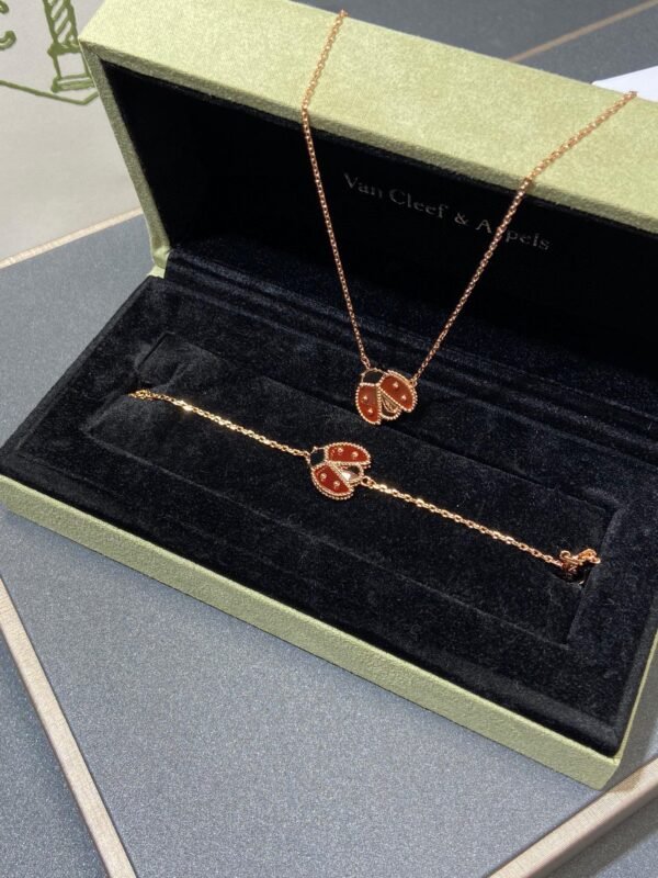 Van Cleef & Arpels. Lucky Spring pendant, open wings ladybug