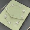Van Cleef & Arpels. Frivole necklace, 9 flowers