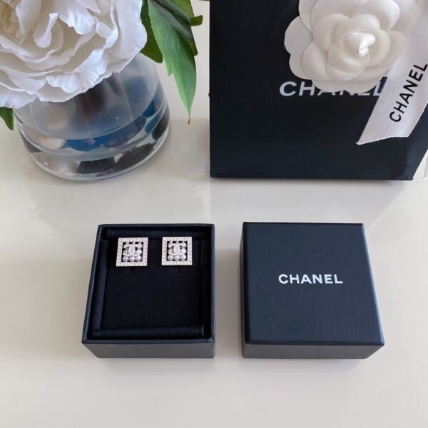 CHANEL. Pavé Diamond & Pearl Square Stud Earrings