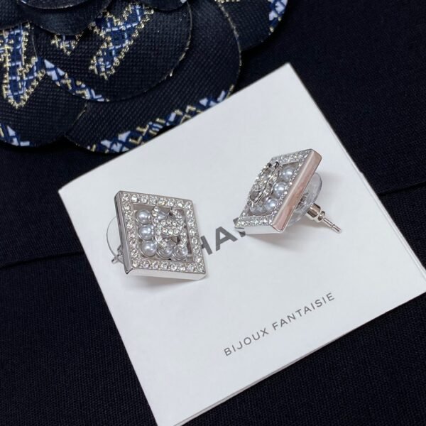 CHANEL. Pavé Diamond & Pearl Square Stud Earrings