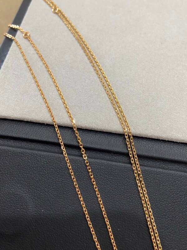 Van Cleef & Arpels. Vintage Alhambra pendant