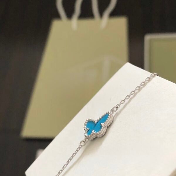 微信图片_20260102004530_121_4 Van Cleef & Arpels. Sweet Butterflies pendant