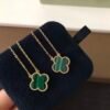 Van Cleef & Arpels. Vintage Alhambra pendant (Malachite)