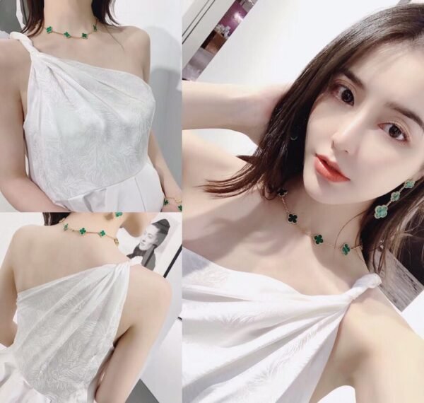 微信图片_20260109194613_243_4 Van Cleef & Arpels. Vintage Alhambra necklace, 10 motifs