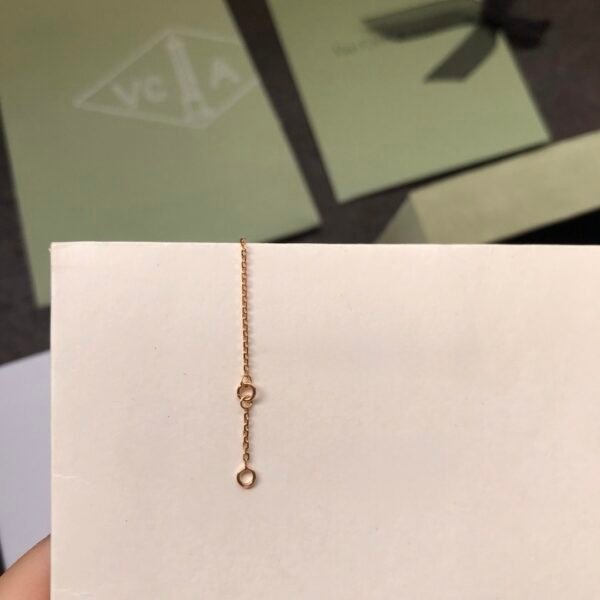 Van Cleef & Arpels. Sweet Hearts pendant