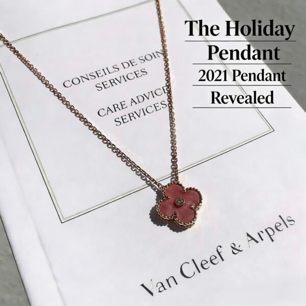Van Cleef & Arpels. Vintage Alhambra Diamond Two Tone Holiday Pendant 2021