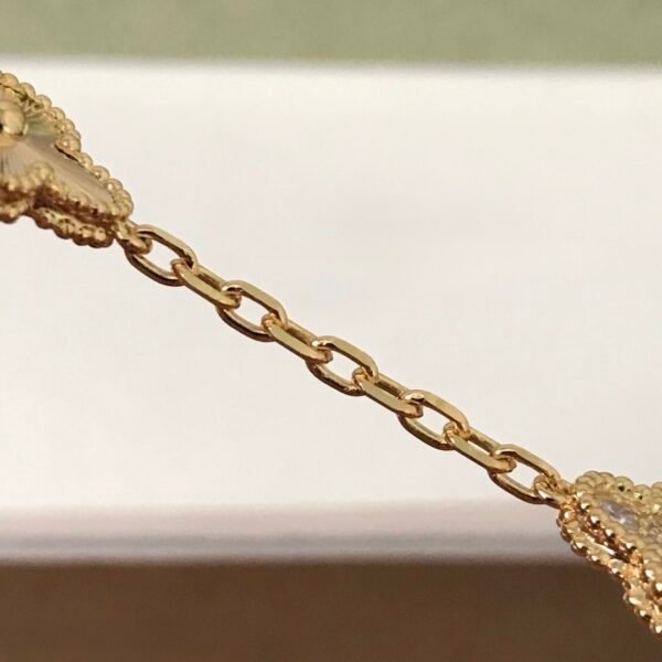 Van Cleef & Arpels. Vintage Alhambra bracelet, 5 motifs