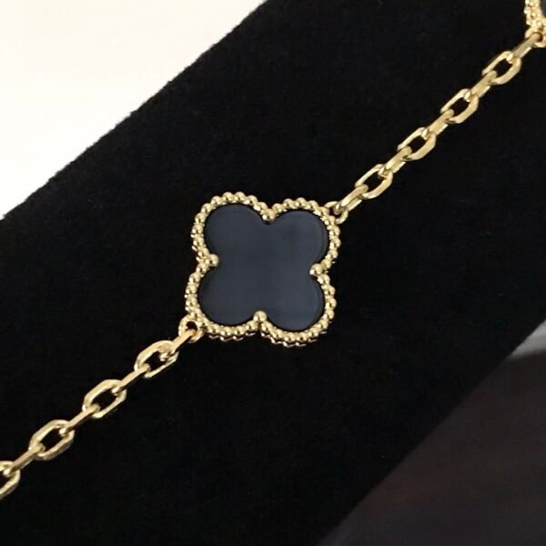 Van Cleef & Arpels. Vintage Alhambra bracelet, 5 motifs