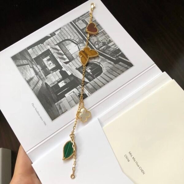 Van Cleef & Arpels. Lucky Alhambra bracelet, 4 motifs