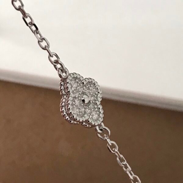 Van Cleef & Arpels. Sweet Alhambra bracelet, 6 motifs 18K white gold, Diamond