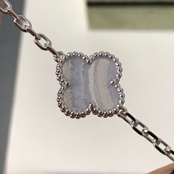 Van Cleef & Arpels. Vintage Alhambra bracelet, 5 motifs