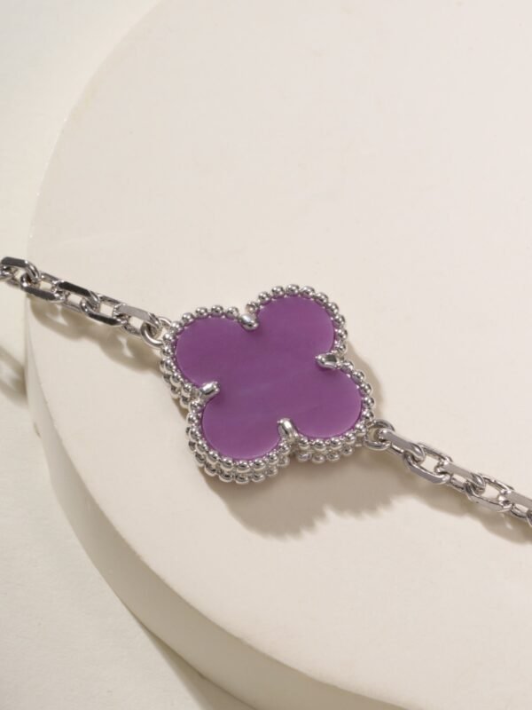 Van Cleef & Arpels. Spring Blooms Alhambra 5 motifs