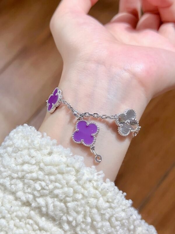 Van Cleef & Arpels. Spring Blooms Alhambra 5 motifs