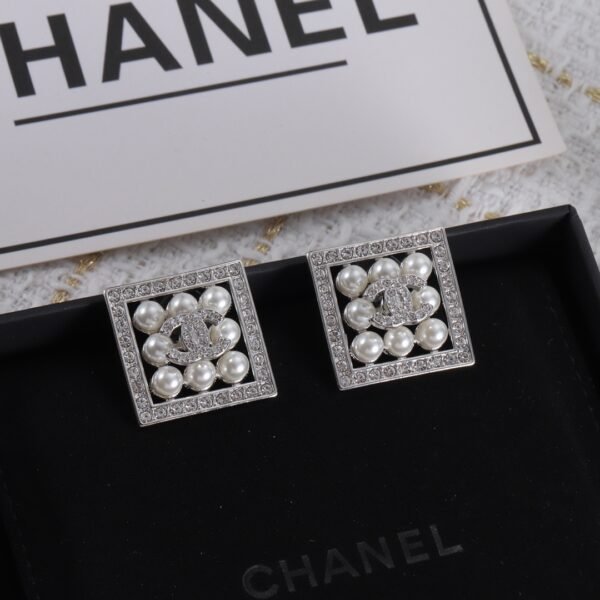 CHANEL. Pavé Diamond & Pearl Square Stud Earrings