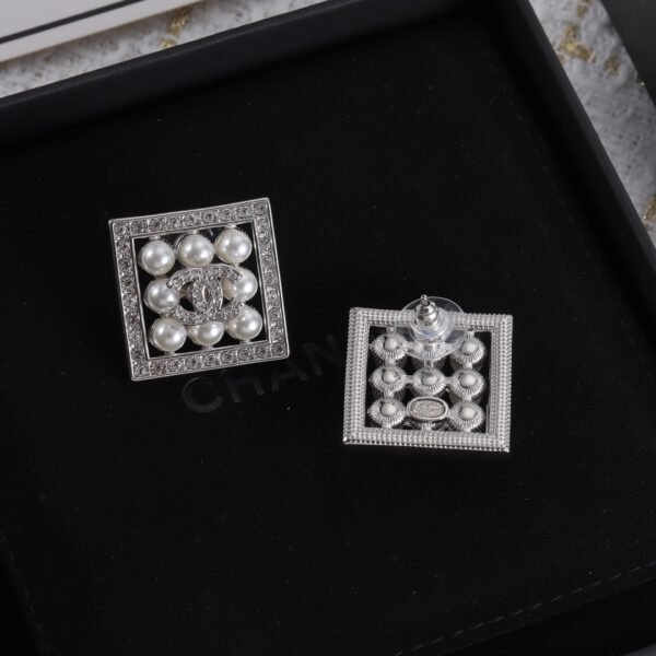 CHANEL. Pavé Diamond & Pearl Square Stud Earrings